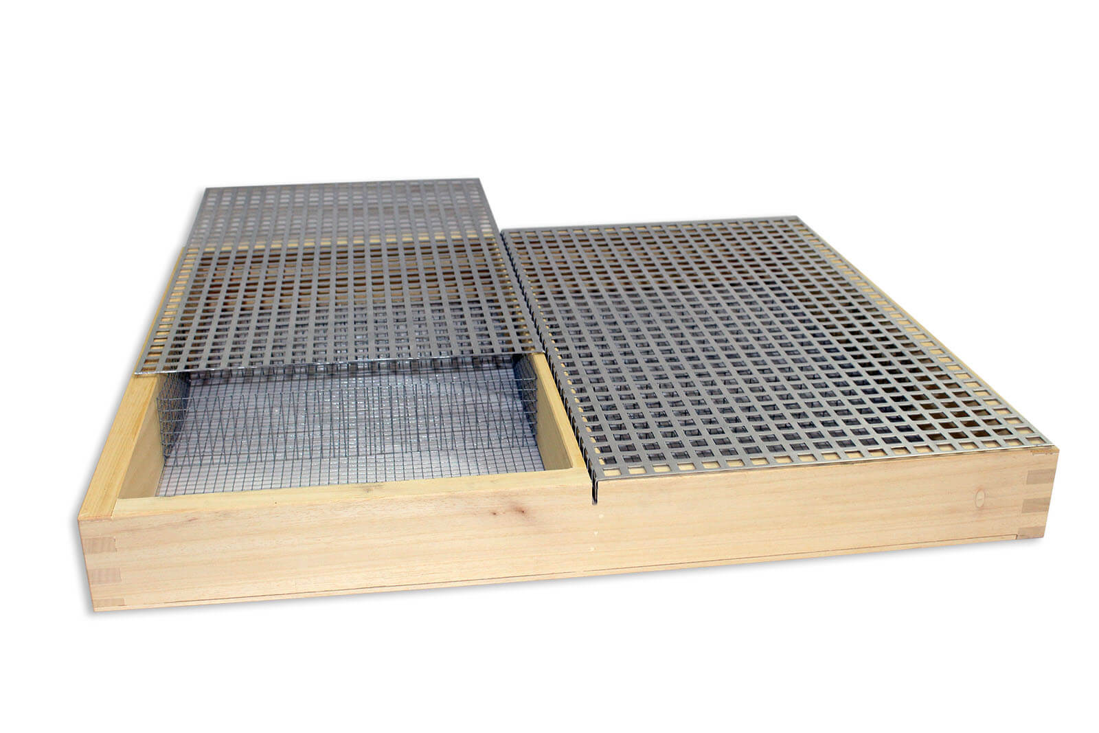 Wooden Trays, size 6, 61x63cm (hatching-baskets: 61x69cm)